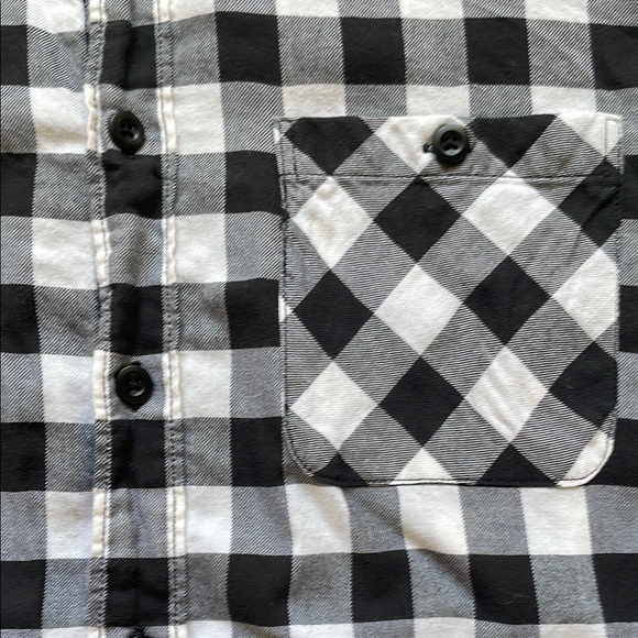 Men's Black and White Checkered Shirt - Picture 2 of 11
